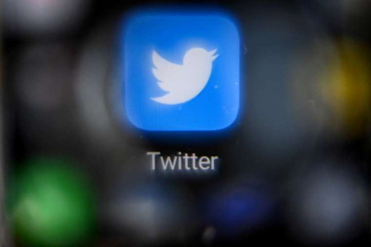 Twitter (TWTR-US) fell 11.40% to $32.65 a share on Monday (Image: AFP)