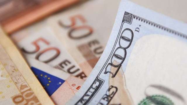 歐元兌美元自2002年來首度跌破平價。（圖：AFP）