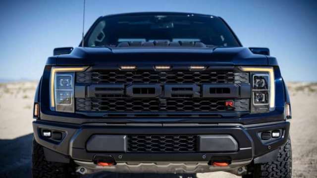 福特發表全新F-150 Raptor R汽油版皮卡。（圖：福特汽車）