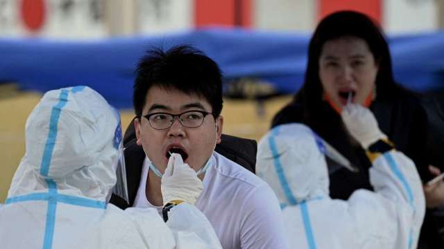 中國深圳、上海均有新增病例 居民擔心再被封控(圖:AFP)
