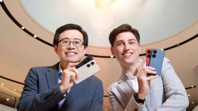 華碩再推5G旗艦手機Zenfone 9。(圖:華碩提供)