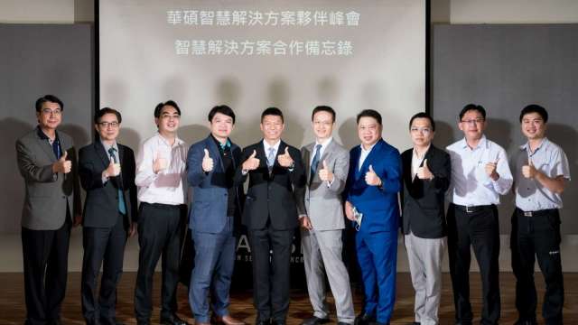 華碩攜手新漢、台達電簽署MOU，搶攻工業4.0商機。(圖:華碩提供)