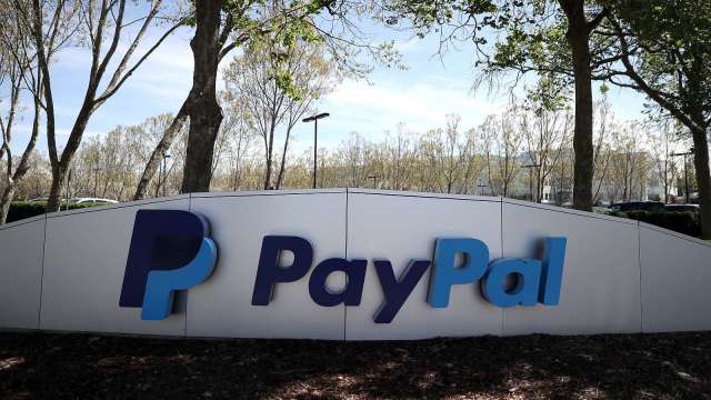 股價腰斬又仍是業界霸主！PayPal明日公布財報 華爾街謹慎樂觀(圖片:AFP)