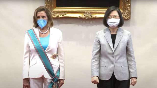 總統蔡英文接見美國聯邦眾議院議長裴洛西（Nancy Pelosi）訪團。(圖：總統府提供)