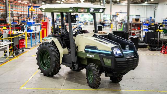 Monarch Tractor MK-V 系列預計於 2023 年第一季在鴻海俄亥俄工廠展開生產計劃。(圖：鴻海提供)