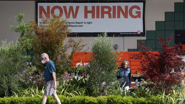 美上周初領失業金人數連兩周下滑 就業市場強勁 (圖片：AFP)