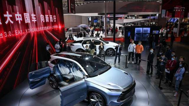 比亞迪發布8月新能源乘用車銷量 首度突破17萬輛(圖:AFP)