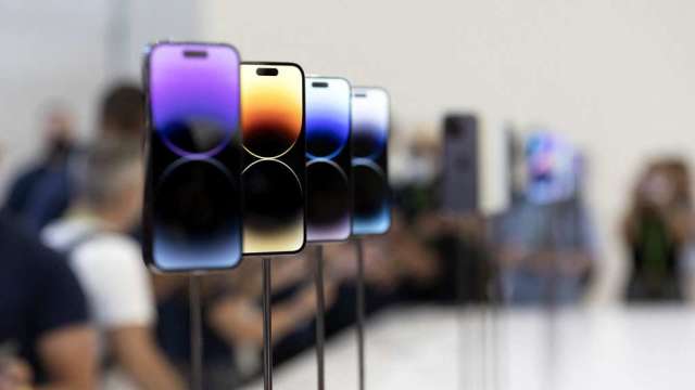 苹果新iPhone和Apple Watch备受追捧。（图：AFP）(photo:CnYes)