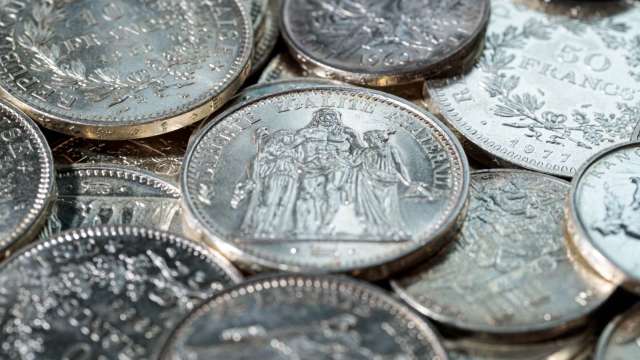 专家：衰退期间投资人应持有大宗商品 白银呈现买入讯号(图片：AFP)(photo:CnYes)