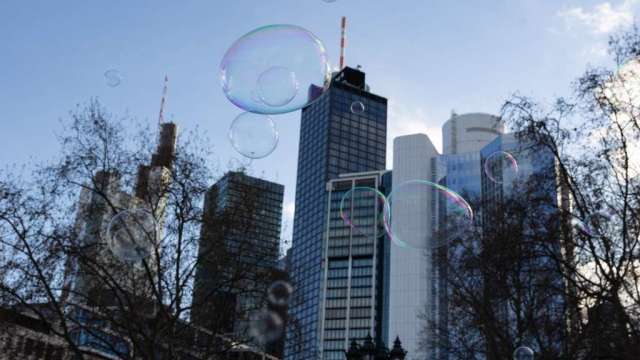 美國正處全球金融泡沫中心？多位重量級投資者警告崩盤風險(圖:AFP)