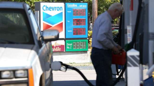油價高漲 美國駕駛7月出行量年減3.3% 尼古拉推新車 股價仍挫逾10% (圖片:AFP)