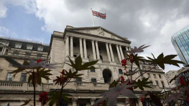 德銀專家：英國央行下週需緊急升息 挽救市場危機 (圖片：AFP)