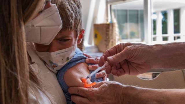 輝瑞向FDA申請兒童接種次世代疫苗EUA(圖片：AFP)
