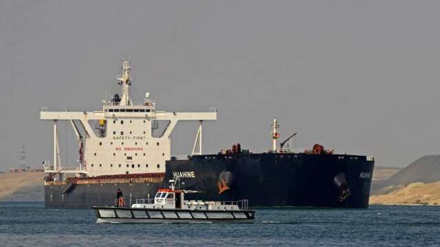 蘇伊士運河明年再調升通行費 海運船東擔憂漲價趨勢(圖:AFP)