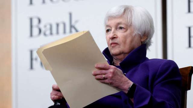 叶伦唿吁世银改革 提出扩大贷款规模等建议(图片：AFP)(photo:CnYes)