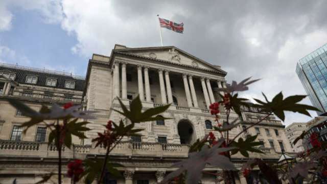 FT：英國央行暗示銀行業 準備延長購債債  (圖:AFP)