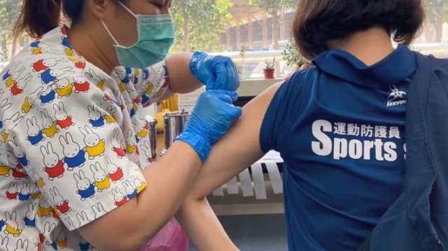 國訓開打東洋細胞流感疫苗  強化選手防護力。(擷取自東洋臉書)