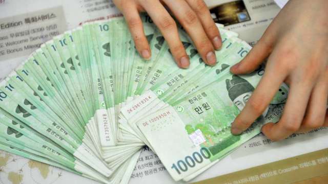 南韓政府提供50兆韓元支持信貸市場 韓股強漲(圖:AFP)
