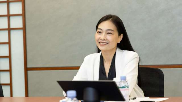 仲琦前三季每股賺1.09元 超越過去4年全年水準,圖為明泰與仲琦董事長黃文芳(圖:業者提供)