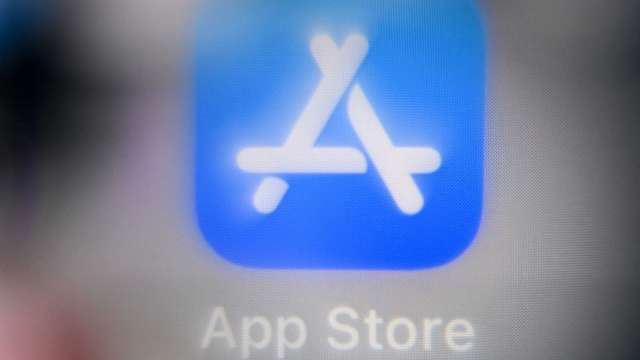 蘋果App Store內新廣告版位正式上架 (圖片:AFP)