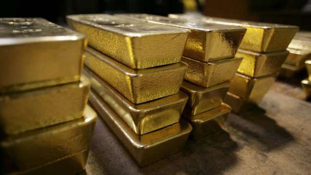 各國央行本季大舉買入399噸黃金 誰可能是神祕買家？(圖:AFP)