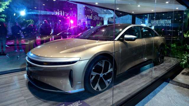 電動車生產成本飆升 Lucid等新創飽受衝擊 (圖片:AFP)