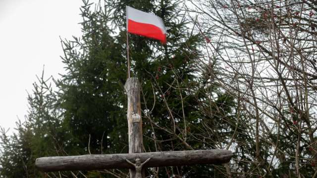 波蘭邊境城市疑遭俄國飛彈擊中 考慮啟動北約第四條款 (圖:AFP)