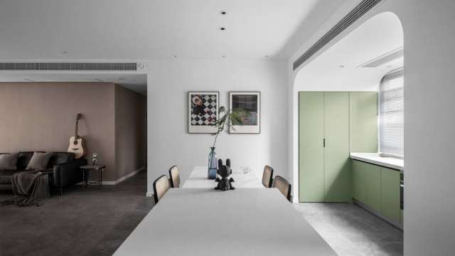 cover image of news article