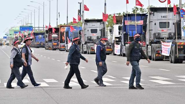 南韓卡車司機又要大罷工。(圖: AFP)