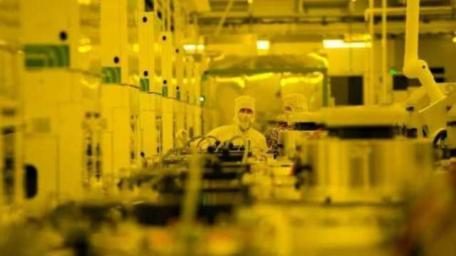 晶圓大廠歐洲大擴廠 半導體化學品供應恐吃緊（圖：AFP）