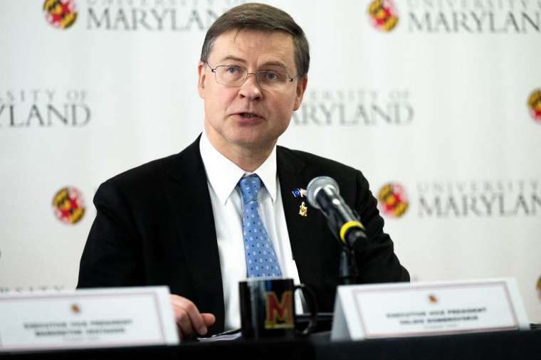 歐盟執委會副主席杜姆布羅夫斯基斯 (Valdis Dombrovskis)。(圖:AFP)