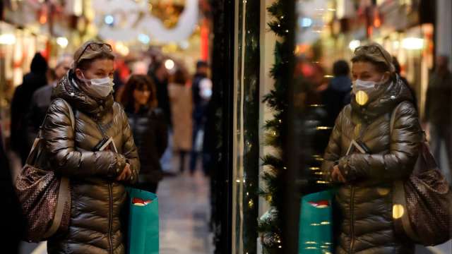 全球央行进入「慢而长」升息周期 投资人别再期待耶诞行情 (图:AFP)(photo:CnYes)