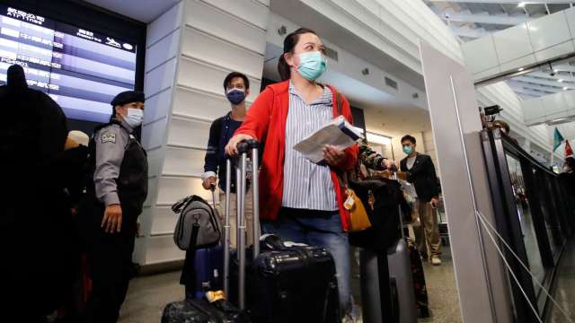 台灣第三波Omicron疫情估落在2月初 單周確診上看3萬人。(圖：AFP)