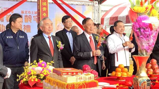 聲寶今日舉行「橘青春」樂齡宅開工動土祈福典禮。(鉅亨網記者沈筱禎攝)