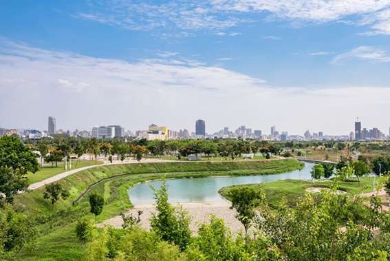 廣達 67 公頃的中央公園是台中城市之肺，也是水湳經貿園區最核心。(圖: 業者提供)