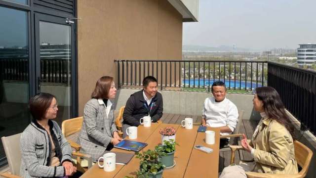 馬雲回到中國，在杭州露面。（圖：財聯社）