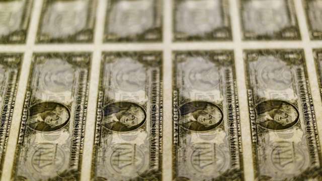调查：美元兑大多数主要货币将在今年走贬(图：REUTERS/TPG)(photo:CnYes)