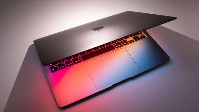 日经：苹果与供应商洽谈在泰国生产MacBook (图:Shutterstock)(photo:CnYes)