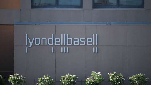 Lyondell Basell將退出煉油事業時間表延後至2025年。（圖：REUTERS/TPG）