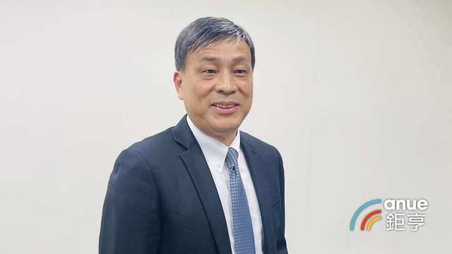 潤泰新董事長簡滄圳。(鉅亨網記者張欽發攝)