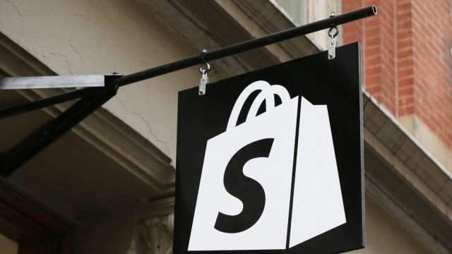 利多出尽！Shopify今年涨近100% 遭降评：未来没明显催化剂 (图片:AFP)(photo:CnYes)