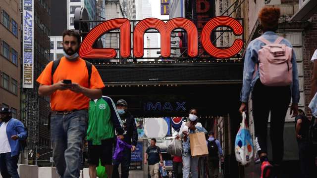 AMC电影院股价周五飙涨70% （图：REUTERS/TPG）(photo:CnYes)