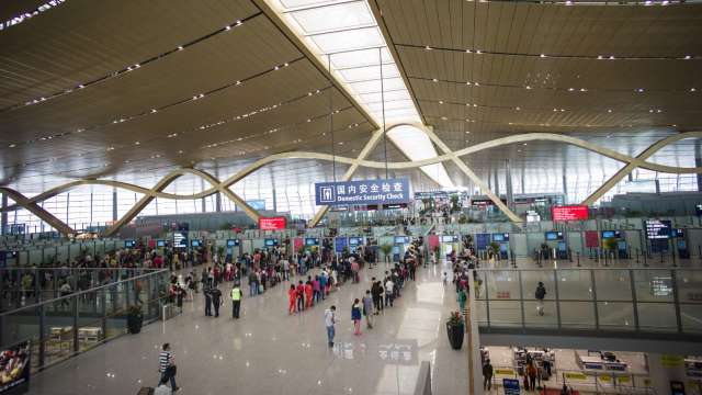 中國國內航班量已經超過疫情前水準。（圖：Shutterstock）