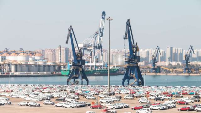 上半年中國汽車出口全球第一。（圖：Shutterstock）