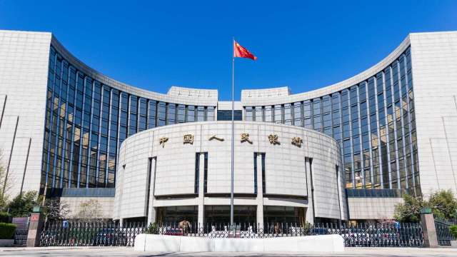 中國央行意外降息 釋貨幣政策刺激力度加大信號(圖:shutterstock)