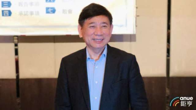 cover image of news article