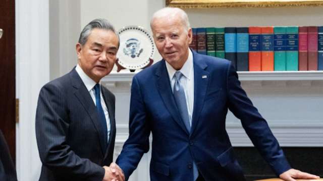 中国外长王毅拜会美国总统拜登。（图：中国外交部）(photo:CnYes)