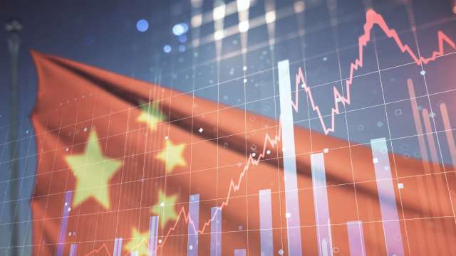 Shanghai Composite Index Falls 0.13% on Friday, Gaming Stocks Plummet due to New Regulatory Policies: Market Outlook and Tesla’s New Shanghai Factory Plan