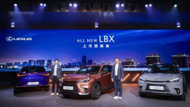 Lexus全新休旅車款LBX。(圖：和泰車提供)