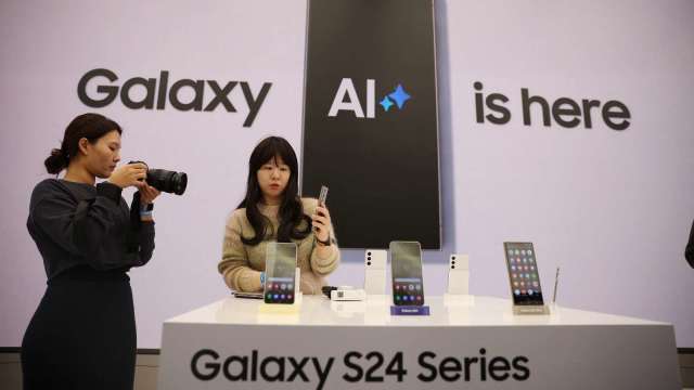 三星開出AI手機第一槍 聯手Google推出新一代旗艦機Galaxy S24系列(圖：REUTERS/TPG)